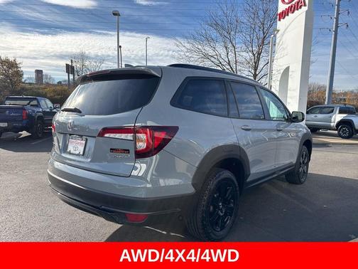 2022 Honda Pilot AWD TrailSport