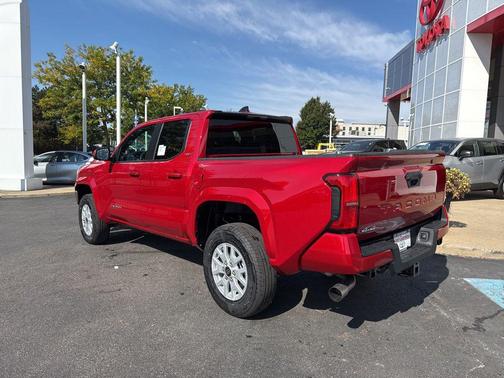 2025 Toyota Tacoma SR5