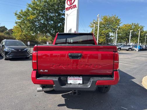 2025 Toyota Tacoma SR5
