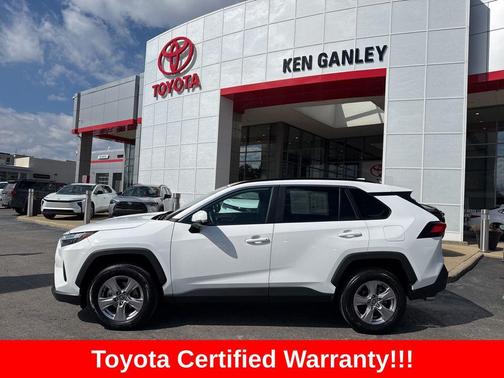 2025 Toyota RAV4 XLE