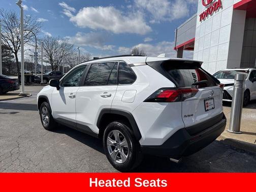 2025 Toyota RAV4 XLE