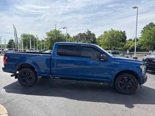 Lightning Blue 2017 Ford F-150 XLT
