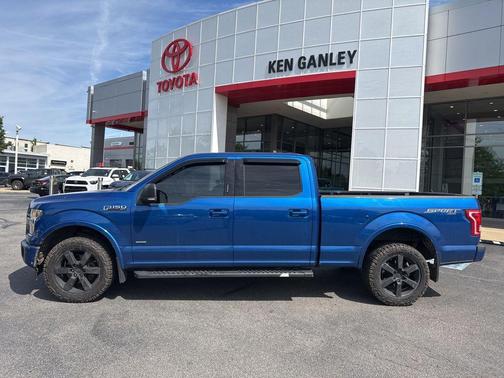 Lightning Blue 2017 Ford F-150 XLT