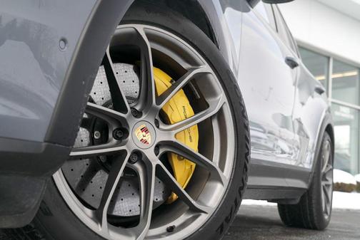 2024 Porsche Cayenne Turbo GT