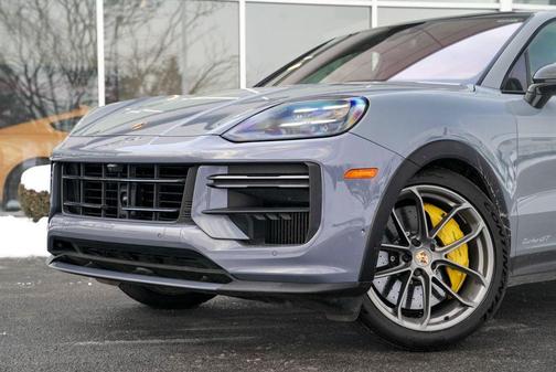 2024 Porsche Cayenne Turbo GT