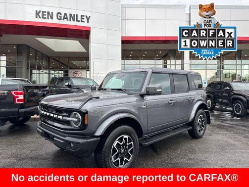 Gray Metallic 2024 Ford Bronco Outer Banks