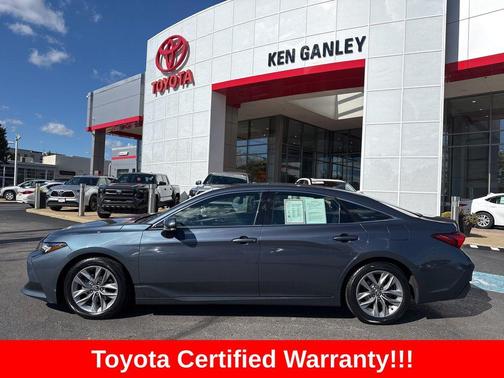 2019 Toyota Avalon XLE