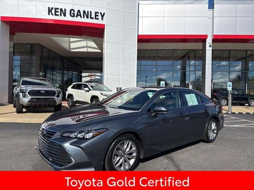 2019 Toyota Avalon XLE