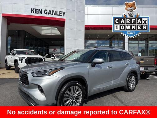 2025 Toyota Highlander Hybrid Platinum