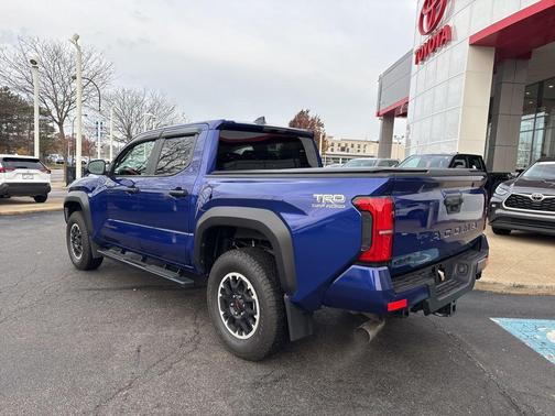 2025 Toyota Tacoma TRD Off Road