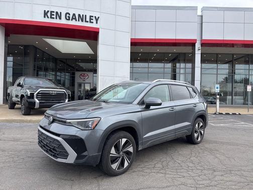 2025 Volkswagen Taos 1.5T SE