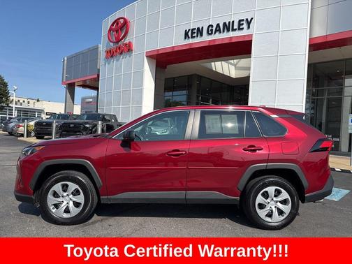 2022 Toyota RAV4 LE