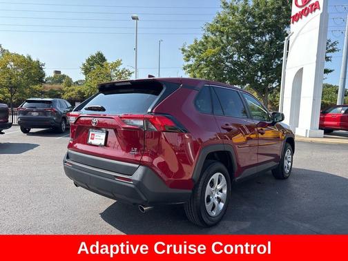 2022 Toyota RAV4 LE