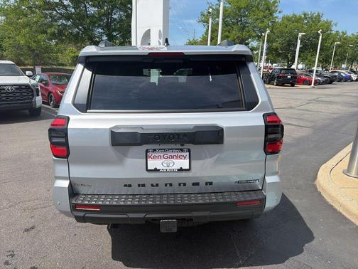 Cutting_Edge 2026 Toyota 4Runner TRD Off Road Premium