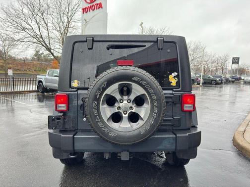 2017 Jeep Wrangler Unlimited Sahara