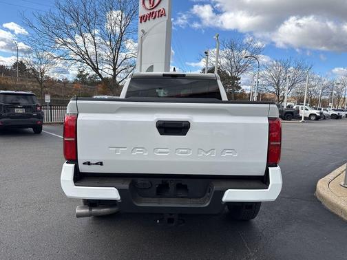 2025 Toyota Tacoma TRD Off-Road