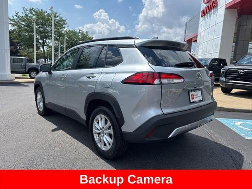 2024 Toyota Corolla Cross LE