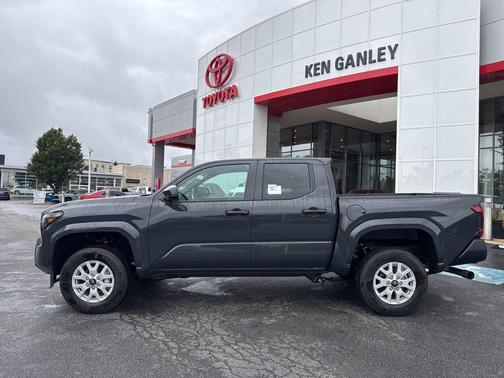 2025 Toyota Tacoma SR