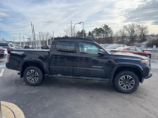 2023 Toyota Tacoma TRD Sport