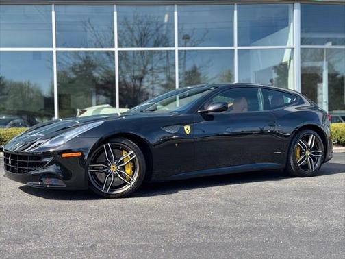 2013 Ferrari FF Base