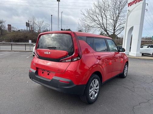 2022 Kia Soul LX