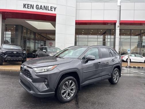 2022 Toyota RAV4 Hybrid XLE Premium