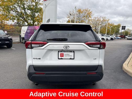 2025 Toyota RAV4 LE