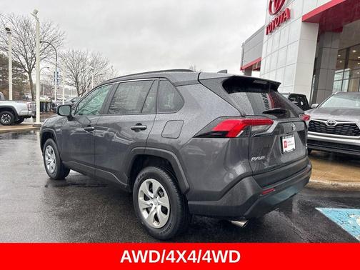 2019 Toyota RAV4 LE