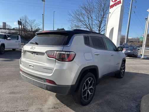 2025 Jeep Compass Limited