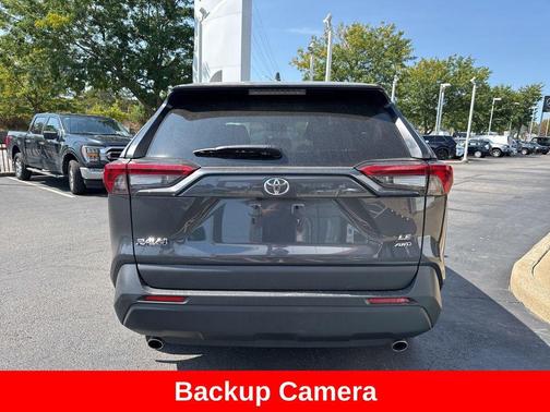 2023 Toyota RAV4 LE