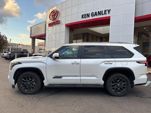 2025 Toyota Sequoia Platinum