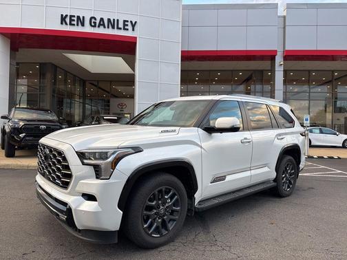 2025 Toyota Sequoia Platinum