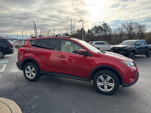 2013 Toyota RAV4 XLE