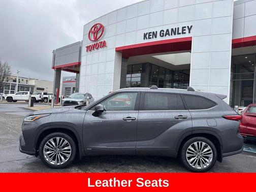 Magnetic Gray Metallic 2021 Toyota Highlander Hybrid Platinum