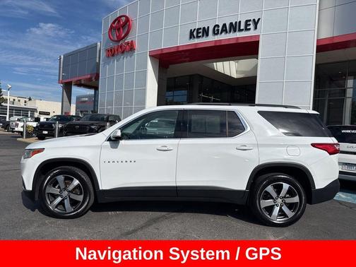 2021 Chevrolet Traverse LT Leather