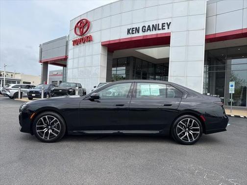 2024 BMW 740 i xDrive