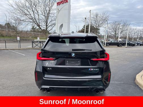 Black Sapphire Metallic 2024 BMW X1 M35i