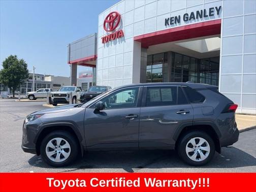 2022 Toyota RAV4 LE