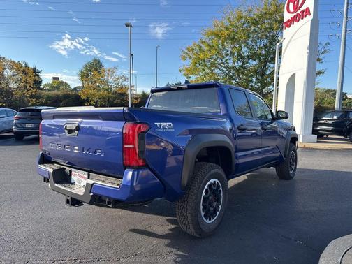 2025 Toyota Tacoma TRD Off-Road