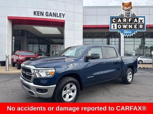 Patriot Blue Pearlcoat 2023 RAM 1500 Big Horn/Lone Star