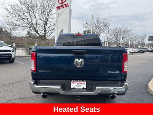 Patriot Blue Pearlcoat 2023 RAM 1500 Big Horn/Lone Star