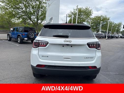 Bright White Clearcoat 2025 Jeep Compass Limited