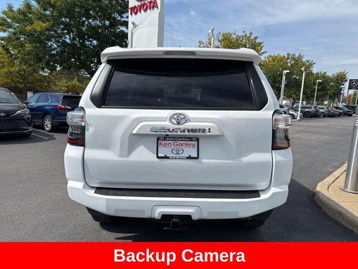 2024 Toyota 4Runner SR5