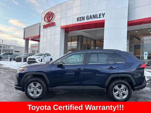 2025 Toyota RAV4 XLE