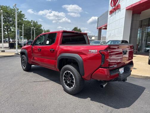 2025 Toyota Tacoma TRD Sport