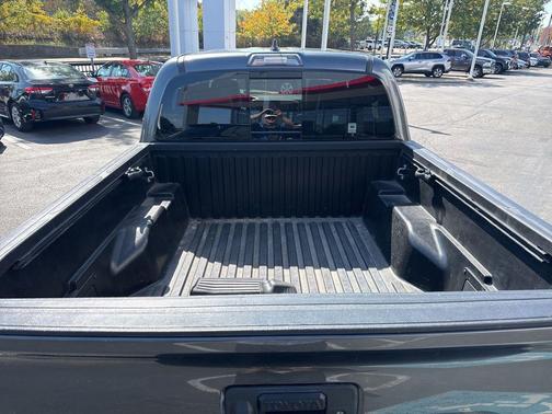 2017 Toyota Tacoma Limited