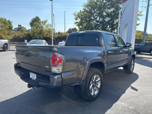 2017 Toyota Tacoma Limited