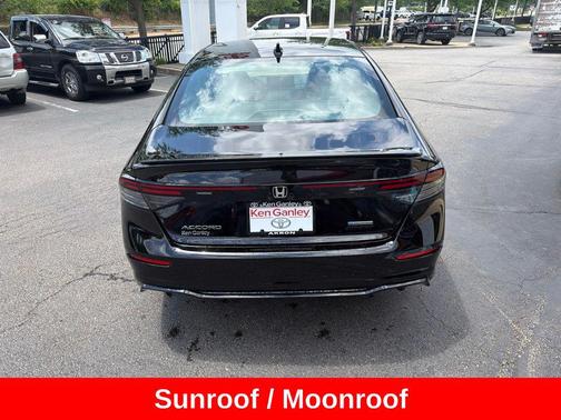 Crystal Black Pearl 2024 Honda Accord Hybrid Sport-L