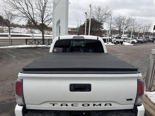 2022 Toyota Tacoma TRD Sport