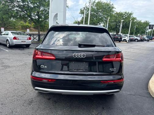 Black Metallic 2018 Audi Q5 2.0T Tech Premium